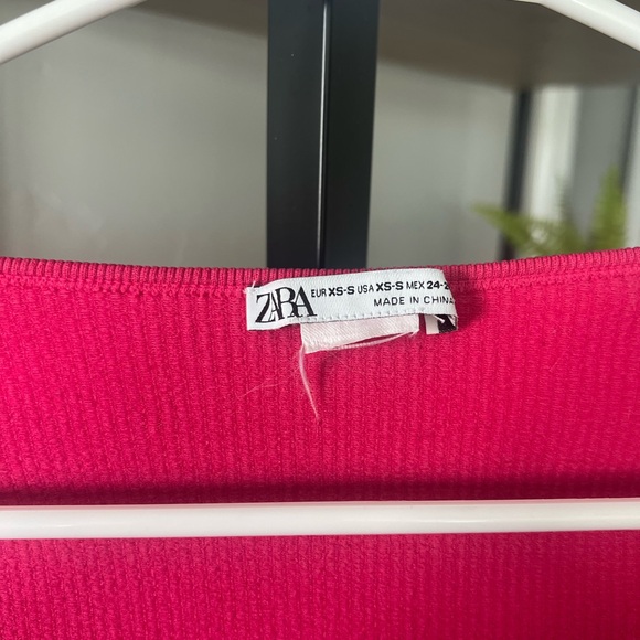 Pink Zara long sleeve - Picture 2 of 2